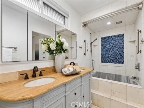962  Begonia   Avenue, Costa Mesa, CA