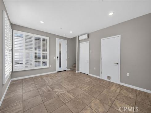 821 Brickyard , Costa Mesa, CA