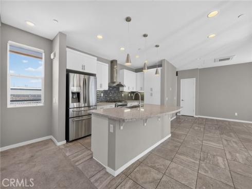 821 Brickyard , Costa Mesa, CA