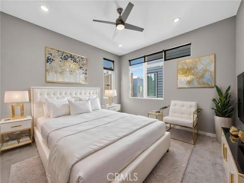 821 Brickyard , Costa Mesa, CA