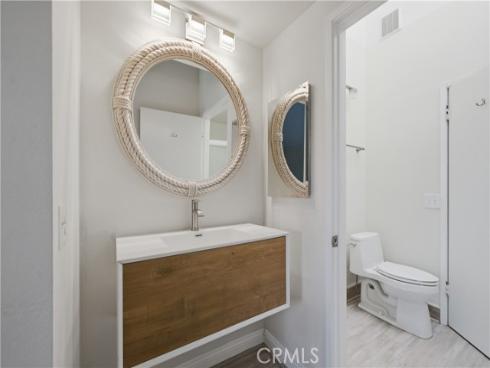 435 Bryson Springs 38 , Costa Mesa, CA