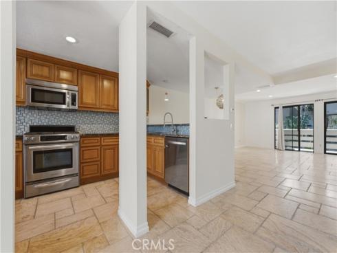 435 Bryson Springs 38 , Costa Mesa, CA