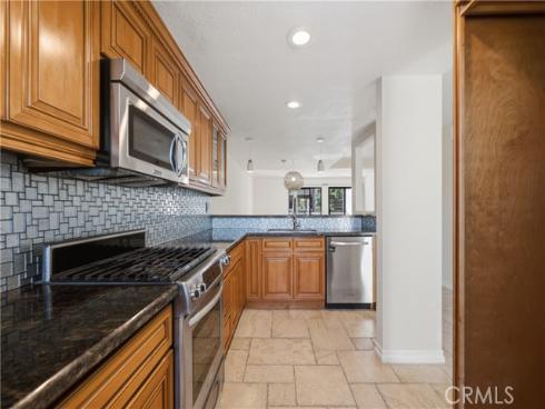 435 Bryson Springs 38 , Costa Mesa, CA