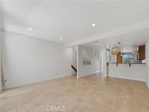 435 Bryson Springs 38 , Costa Mesa, CA