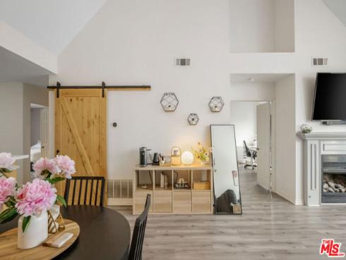 810 Baker 204 Street, Costa Mesa, CA