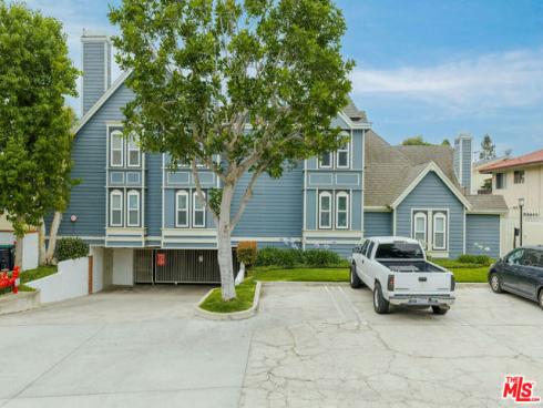810 Baker 204 Street, Costa Mesa, CA