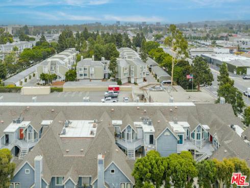 810 Baker 204 Street, Costa Mesa, CA