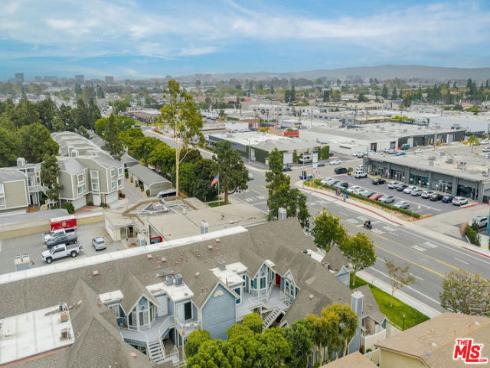 810 Baker 204 Street, Costa Mesa, CA
