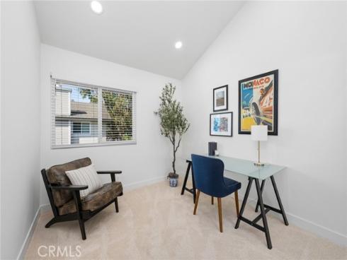 101 Aspen , Costa Mesa, CA