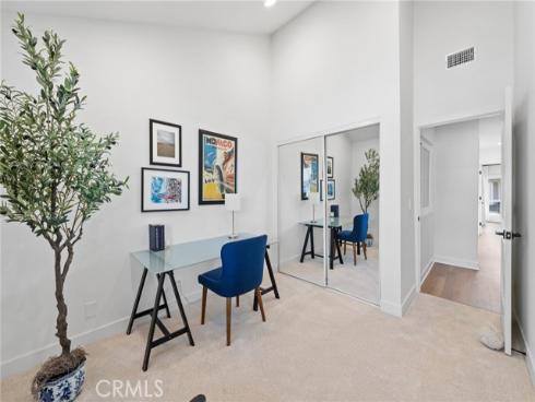 101 Aspen , Costa Mesa, CA