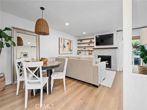 101 Aspen , Costa Mesa, CA