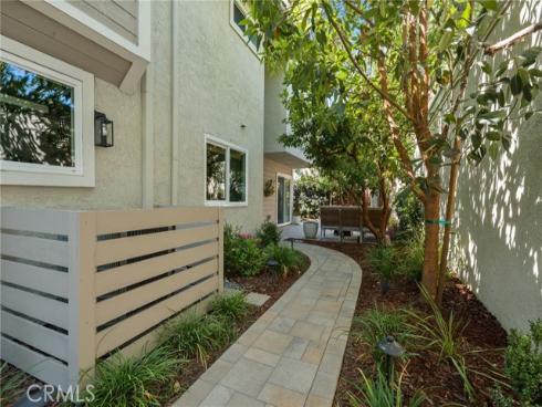 101 Aspen , Costa Mesa, CA
