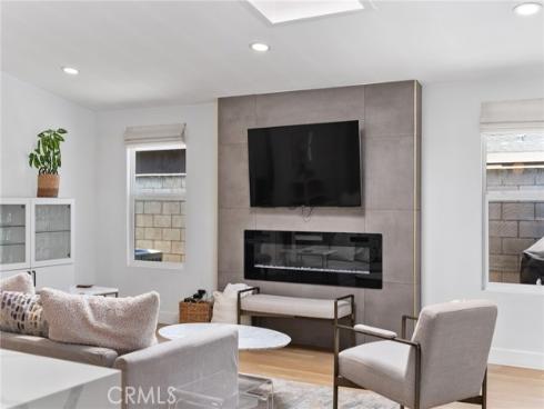 2135 Parsons Street, Costa Mesa, CA