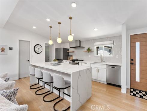 2135 Parsons Street, Costa Mesa, CA