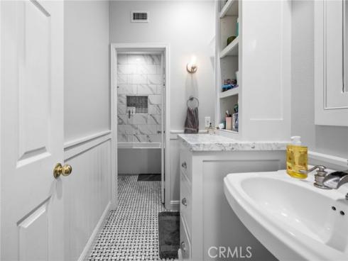 2707 Ashwood , Costa Mesa, CA