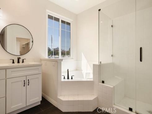 120 23rd Street A , Costa Mesa, CA