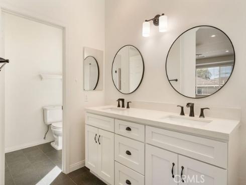 120 23rd Street A , Costa Mesa, CA