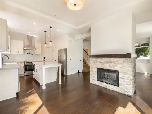 120 23rd Street A , Costa Mesa, CA
