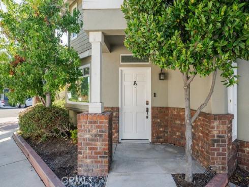 120 23rd Street A , Costa Mesa, CA