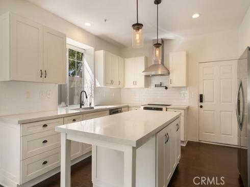 120 23rd Street A , Costa Mesa, CA