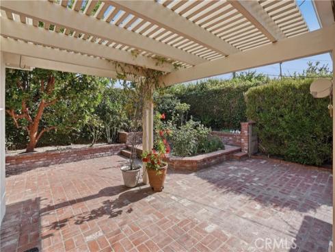 2037 S Capella Court, Costa Mesa, CA