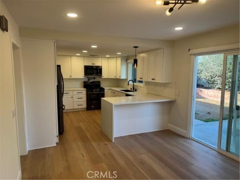 975 Junipero , Costa Mesa, CA