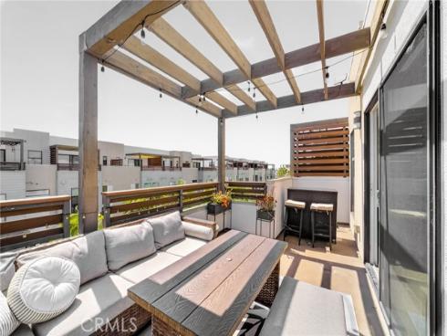 1687 Grand View , Costa Mesa, CA