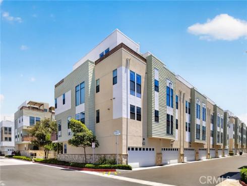 1687 Grand View , Costa Mesa, CA