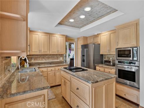 2740 Cardinal Drive, Costa Mesa, CA