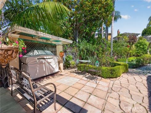 2740 Cardinal Drive, Costa Mesa, CA