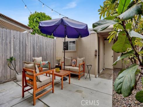 1424 Deauville Place, Costa Mesa, CA