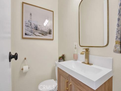 1424 Deauville Place, Costa Mesa, CA