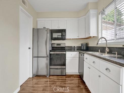 1424 Deauville Place, Costa Mesa, CA