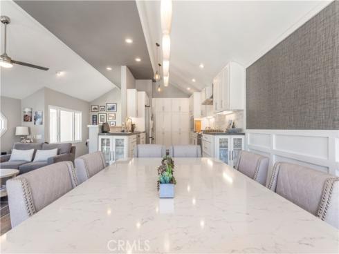 2463 Irvine A2 Avenue, Costa Mesa, CA