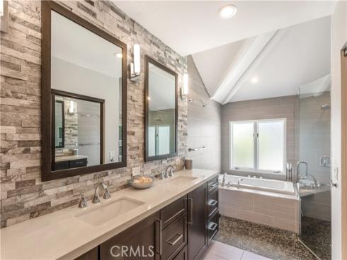2463 Irvine A2 Avenue, Costa Mesa, CA