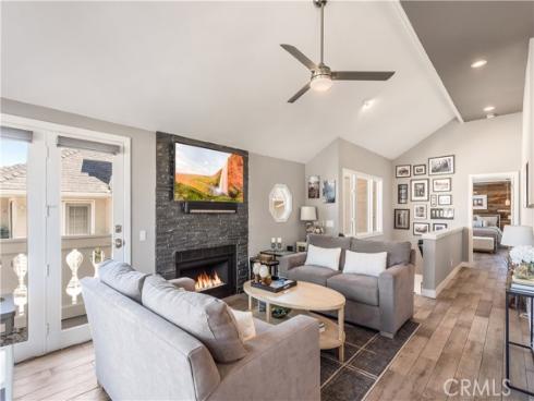 2463 Irvine A2 Avenue, Costa Mesa, CA