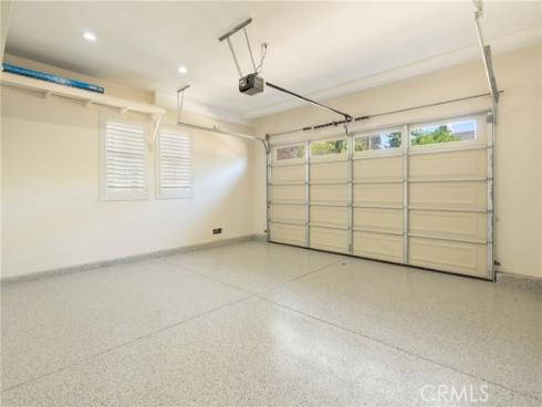 267 Mesa Dr , Costa Mesa, CA