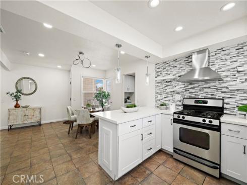 590 Traverse Drive, Costa Mesa, CA
