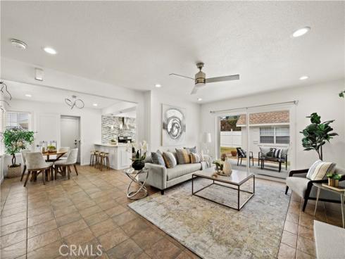 590 Traverse Drive, Costa Mesa, CA