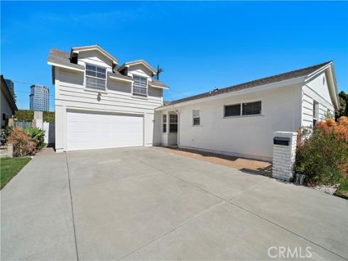 590 Traverse Drive, Costa Mesa, CA