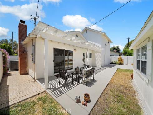 590 Traverse Drive, Costa Mesa, CA