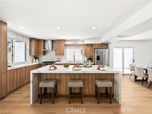 3368 California , Costa Mesa, CA