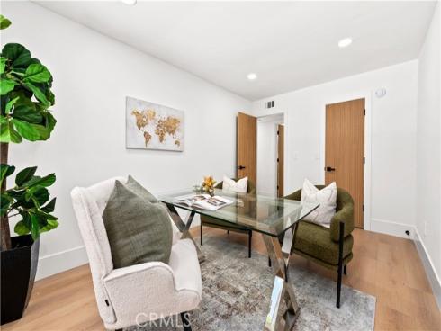 3368 California , Costa Mesa, CA