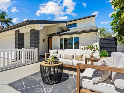3368 California , Costa Mesa, CA