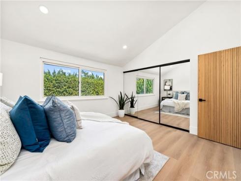 3368 California , Costa Mesa, CA