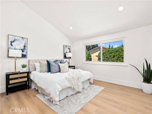 3368 California , Costa Mesa, CA