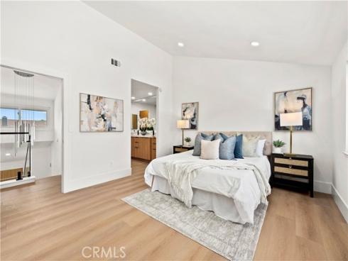3368 California , Costa Mesa, CA