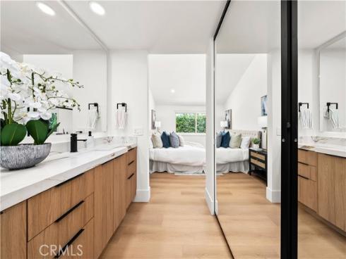 3368 California , Costa Mesa, CA
