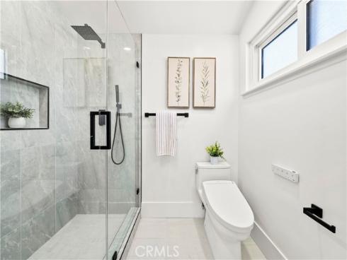 3368 California , Costa Mesa, CA