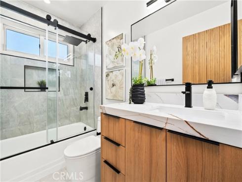 3368 California , Costa Mesa, CA